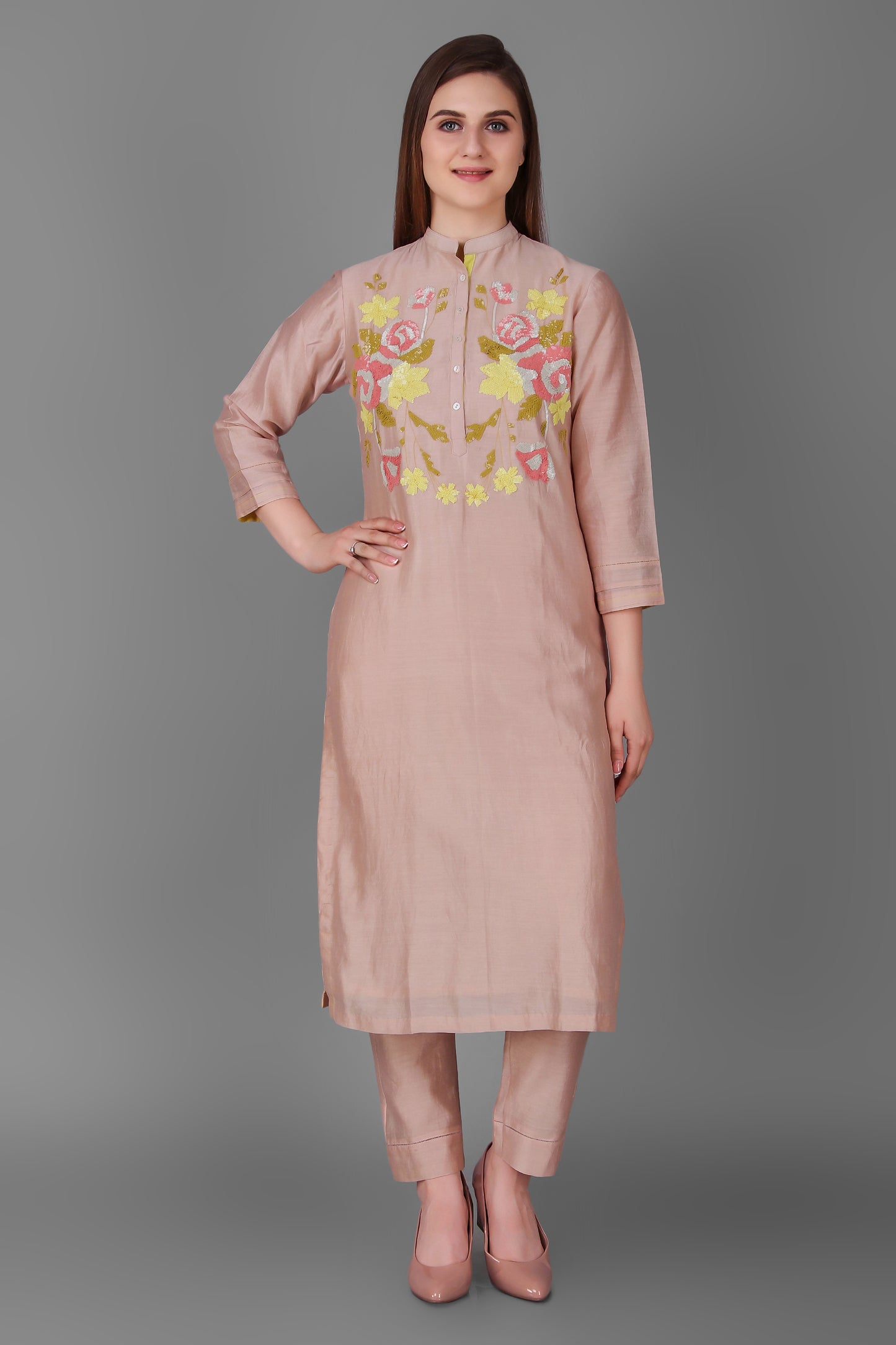 9001262 ROSE MULTI FLOWER BEL