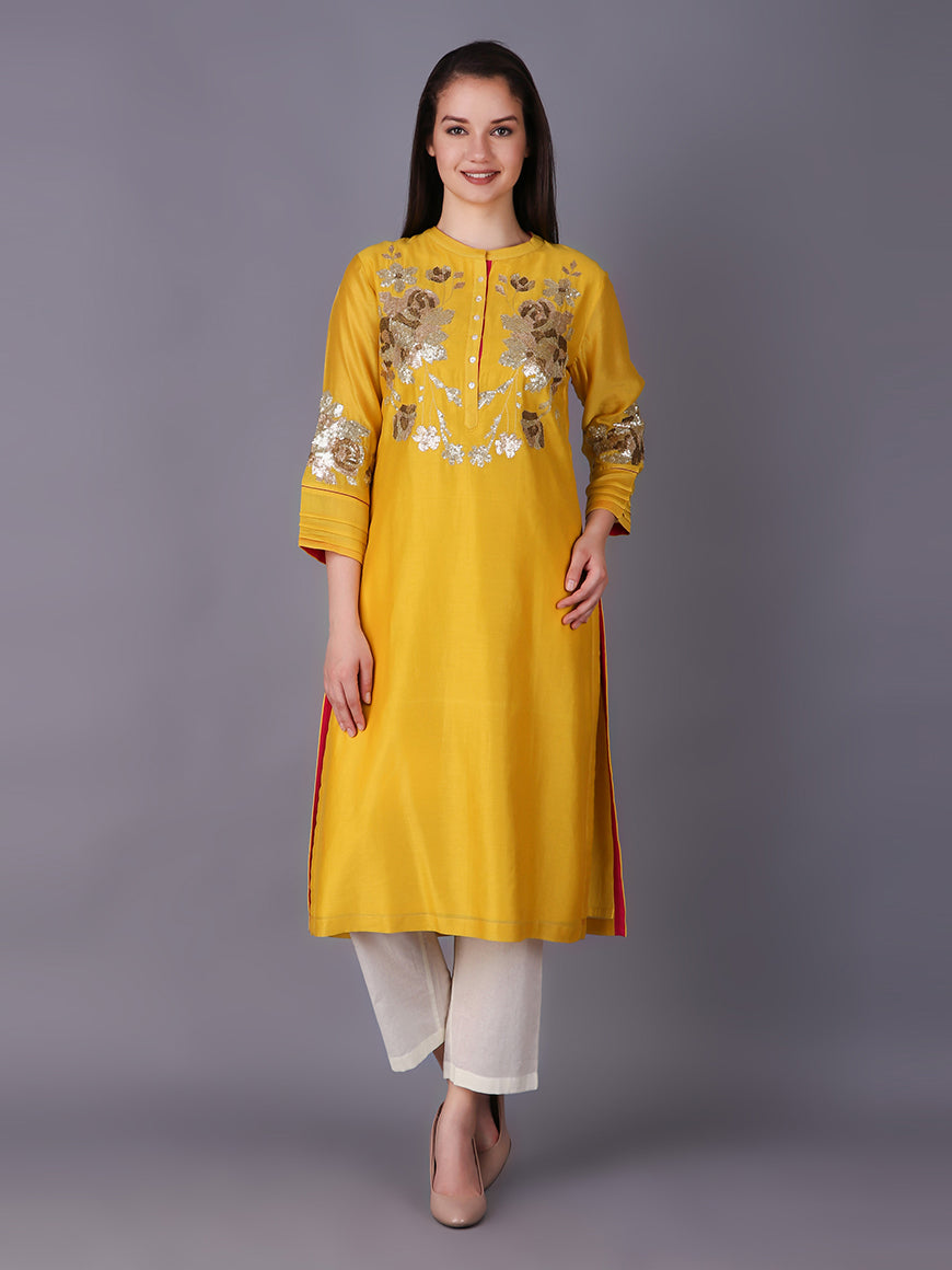 900789 MUSTARD ROSES SHADED IN THREE