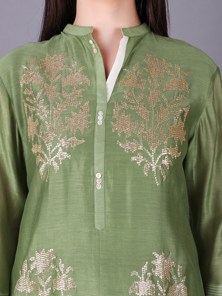 900763 OLIVE TAJ GOLD FLOWER