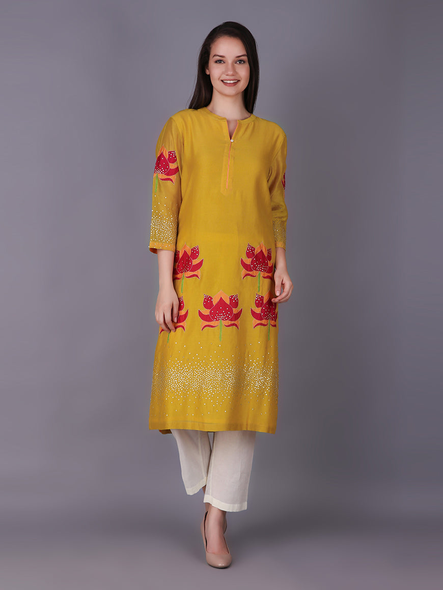 900806 MUSTARD LOTUS APPLIQUE