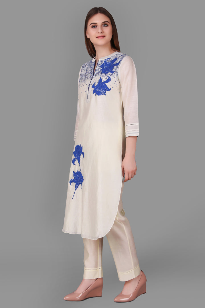 9001253 IVORY FALLING ORIENTAL BURST