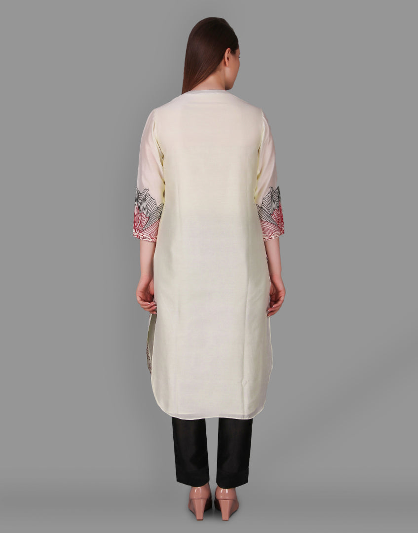 9001256 IVORY GRAPHIC NEEDLE THREAD