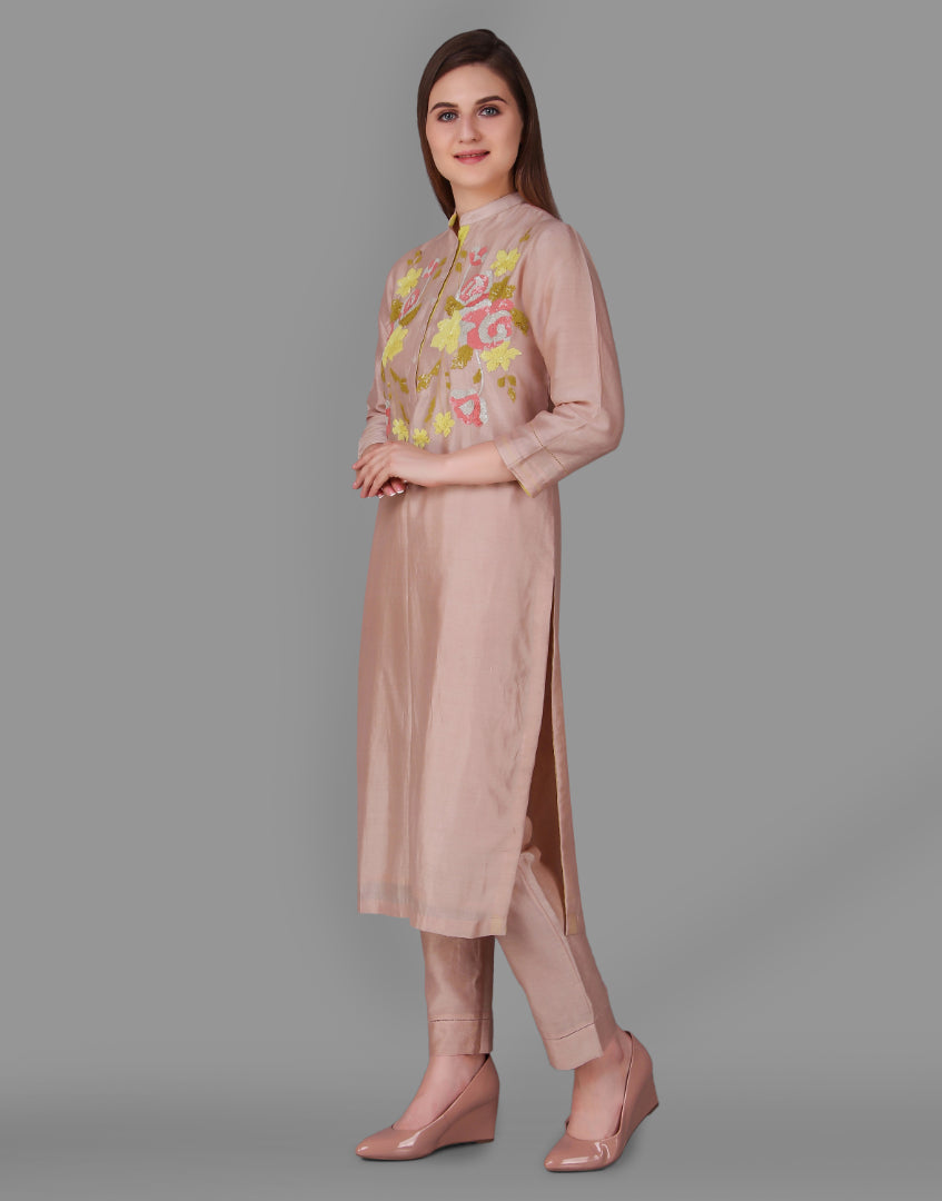9001262 ROSE MULTI FLOWER BEL