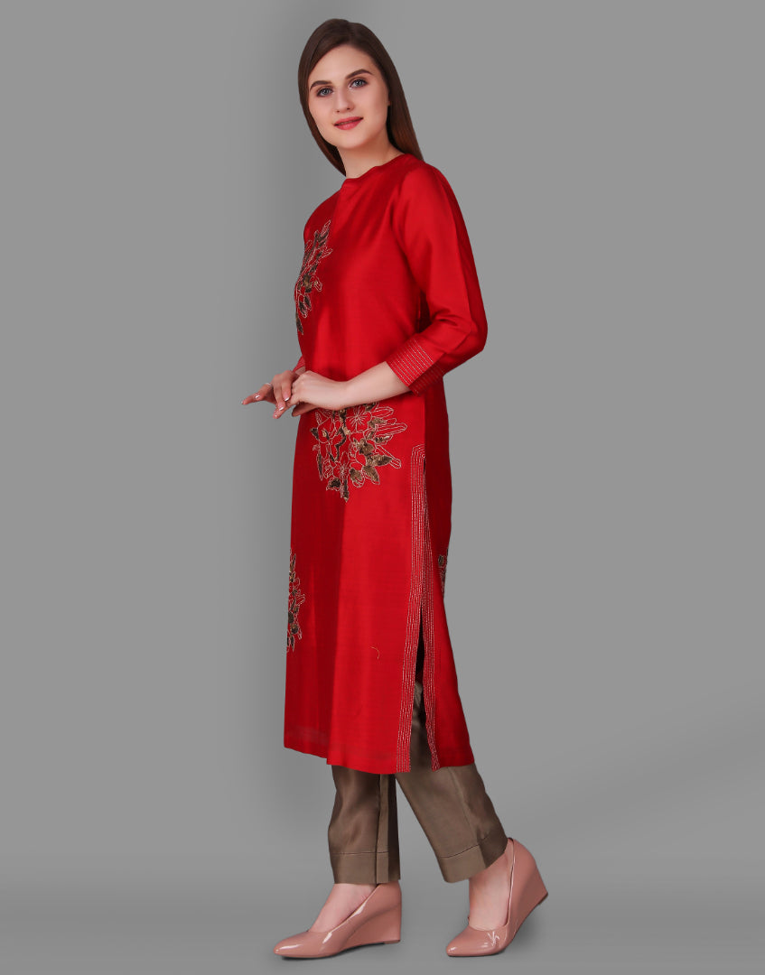 9001271 RED ZARI ANTIQUE FLORAL