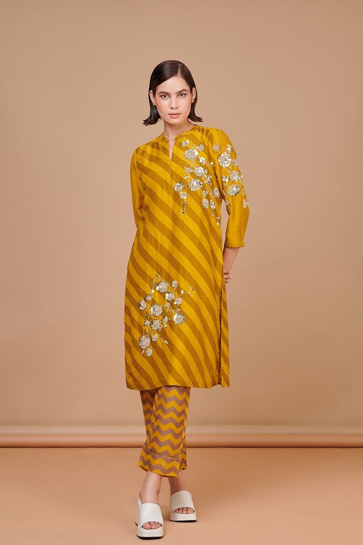 900897 DIAGONAL MUSTARD DISCO SEQ