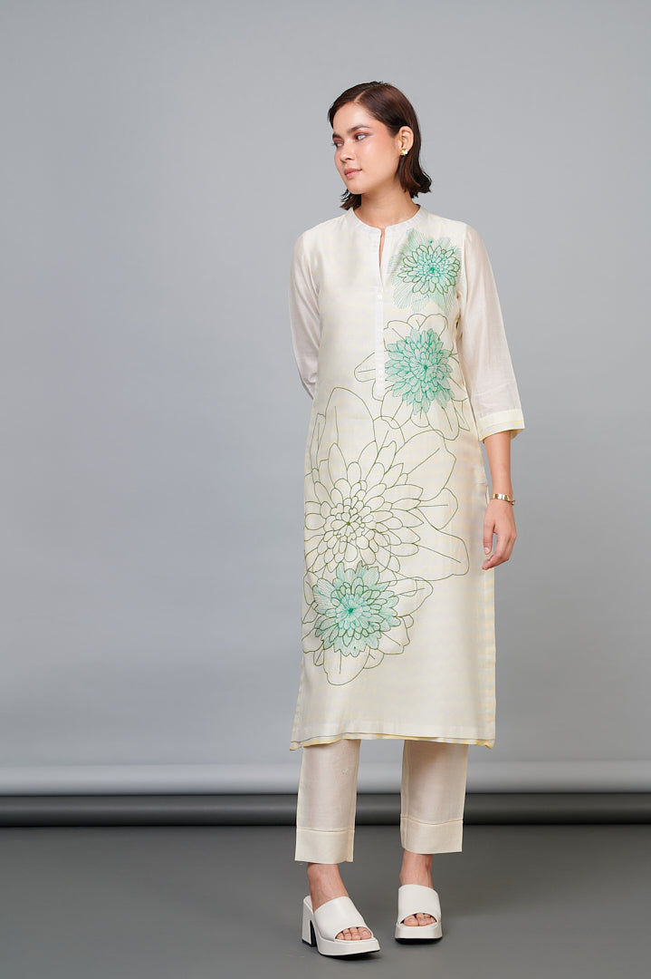 1361 Ivory Threadwork Tunic with Bottoms