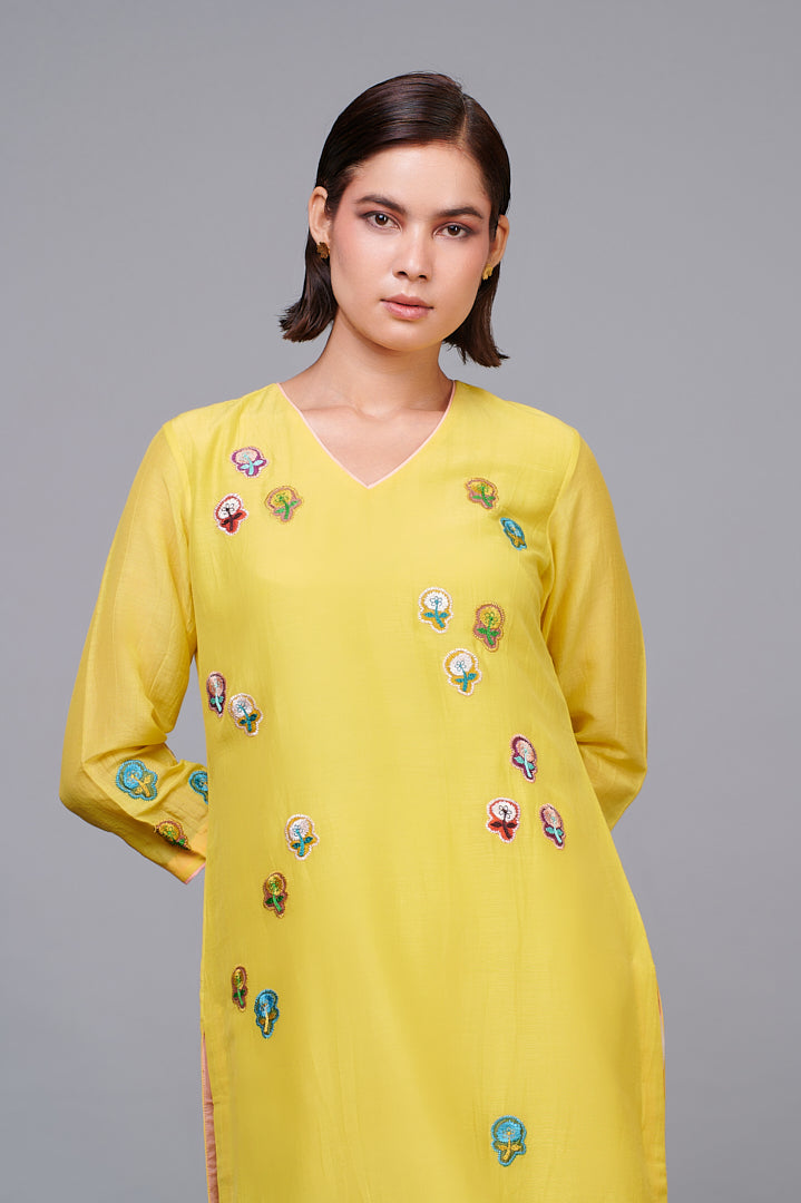 9001362 TINY FLORAL THREAD MUL