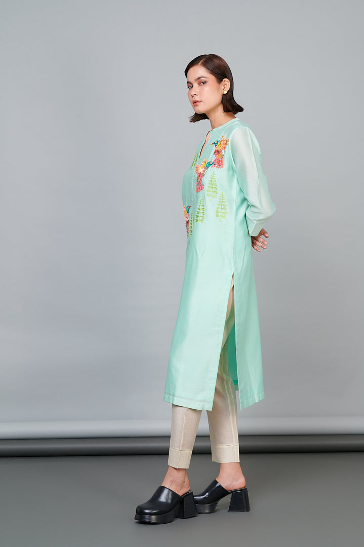 900946 MINT FLYING KINGFISHER