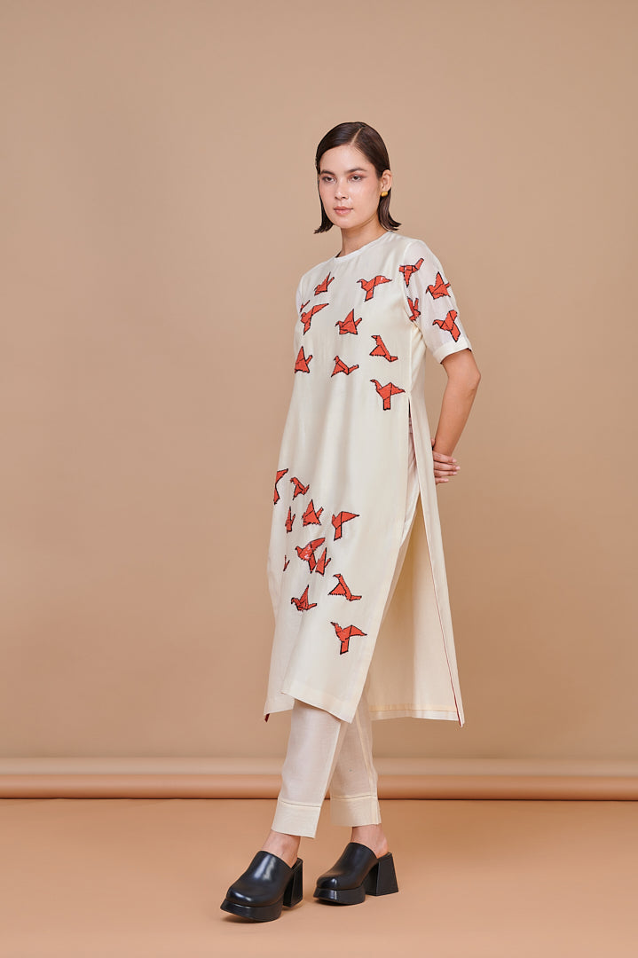 9001332 IVORY ORIGAMI SEQUIN