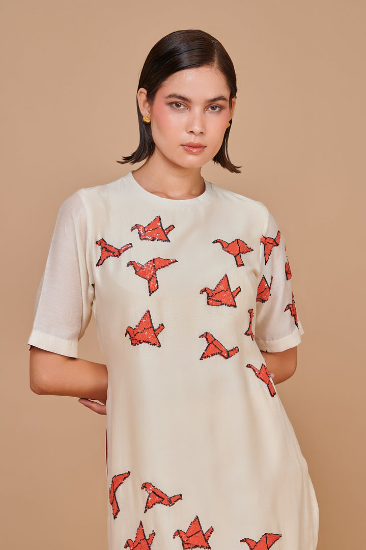 9001332 IVORY ORIGAMI SEQUIN