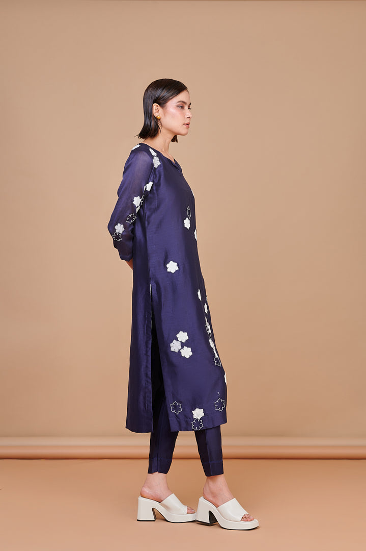 1336 Floral Applique Emb Kurta with Bottoms
