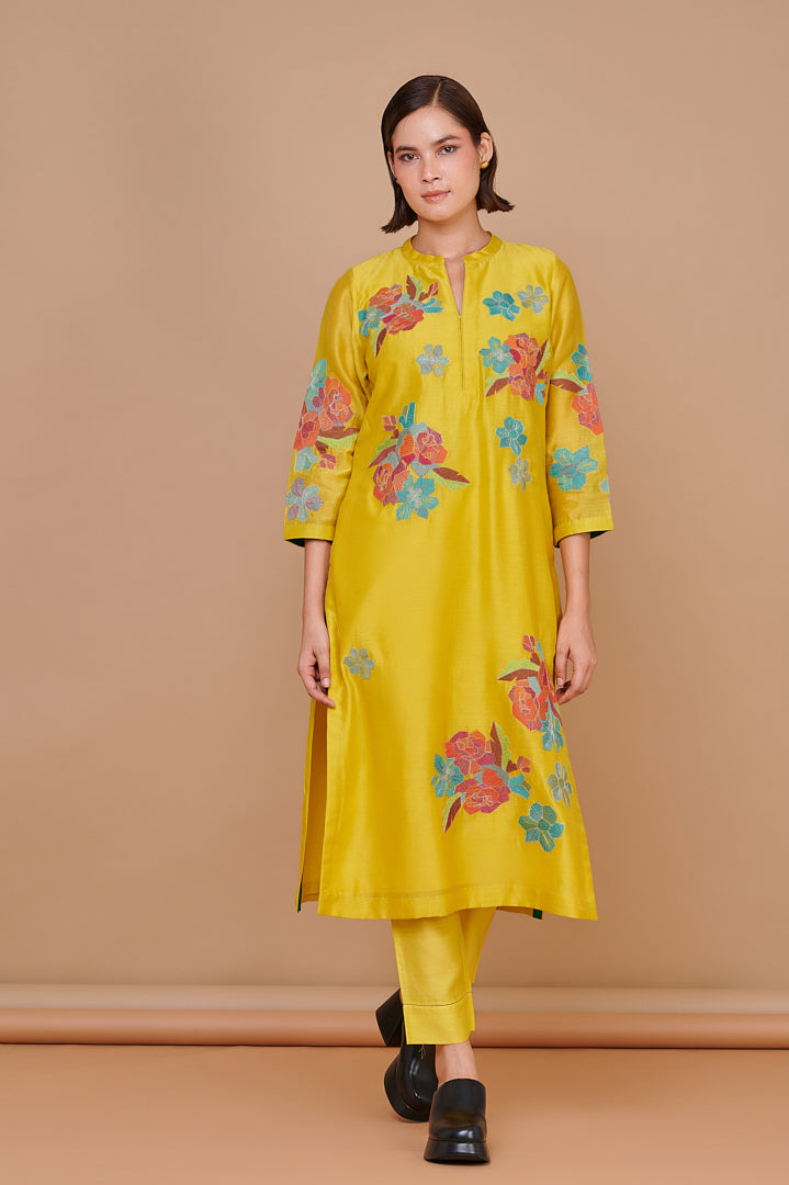 ABHJEET KHANNA | MUSTARD APPLIQUE TUNIC IN MULTI COLOURS WITH THREAD WORK | SHOP FESTIVE KURTA SET