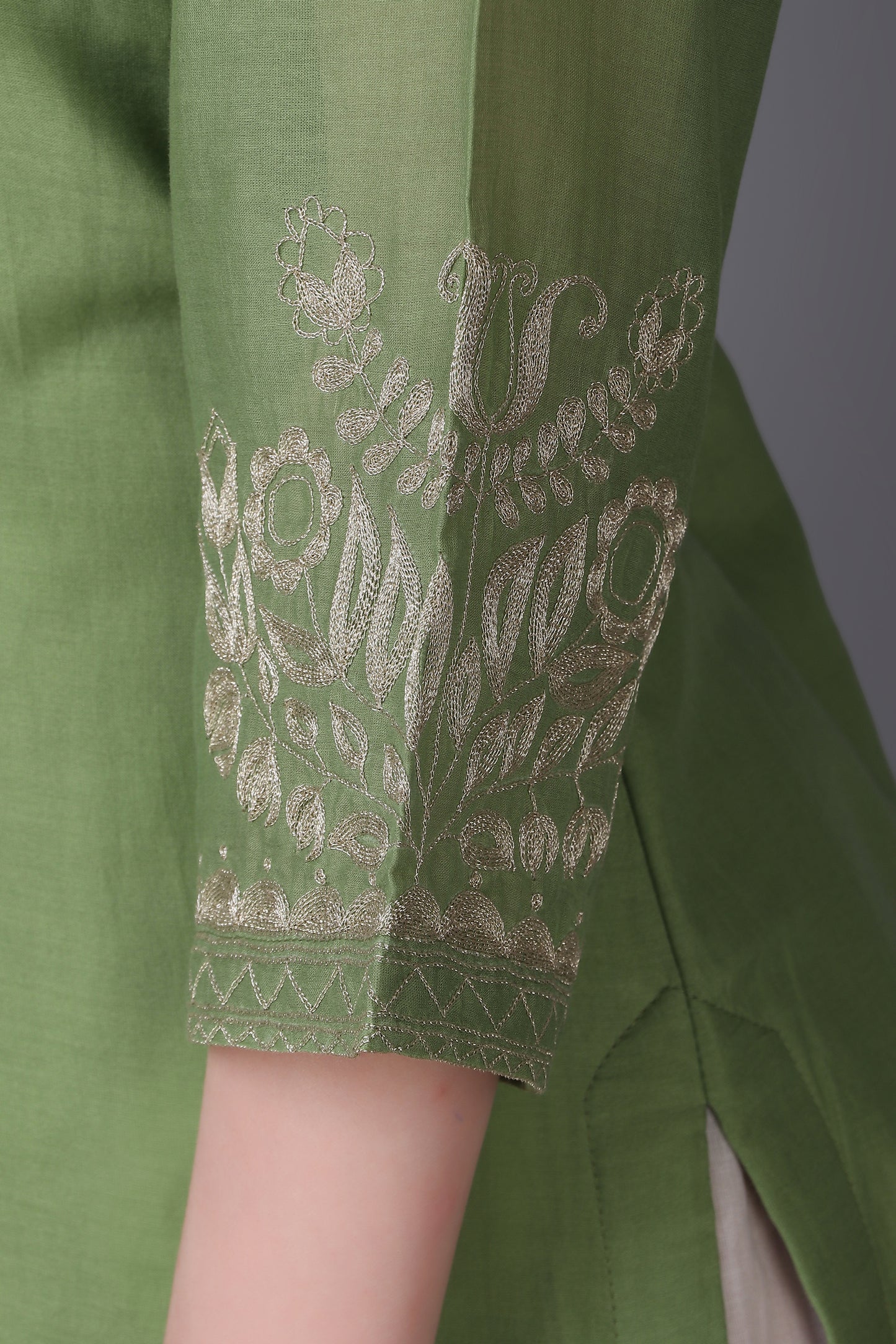 ABHJEET KHANNA | SHOP TROUSSEAU KURTA SETS ONLINE INDIA | DESIGNER WEAR KURTA SET | GREEN FESTIVE WEAR