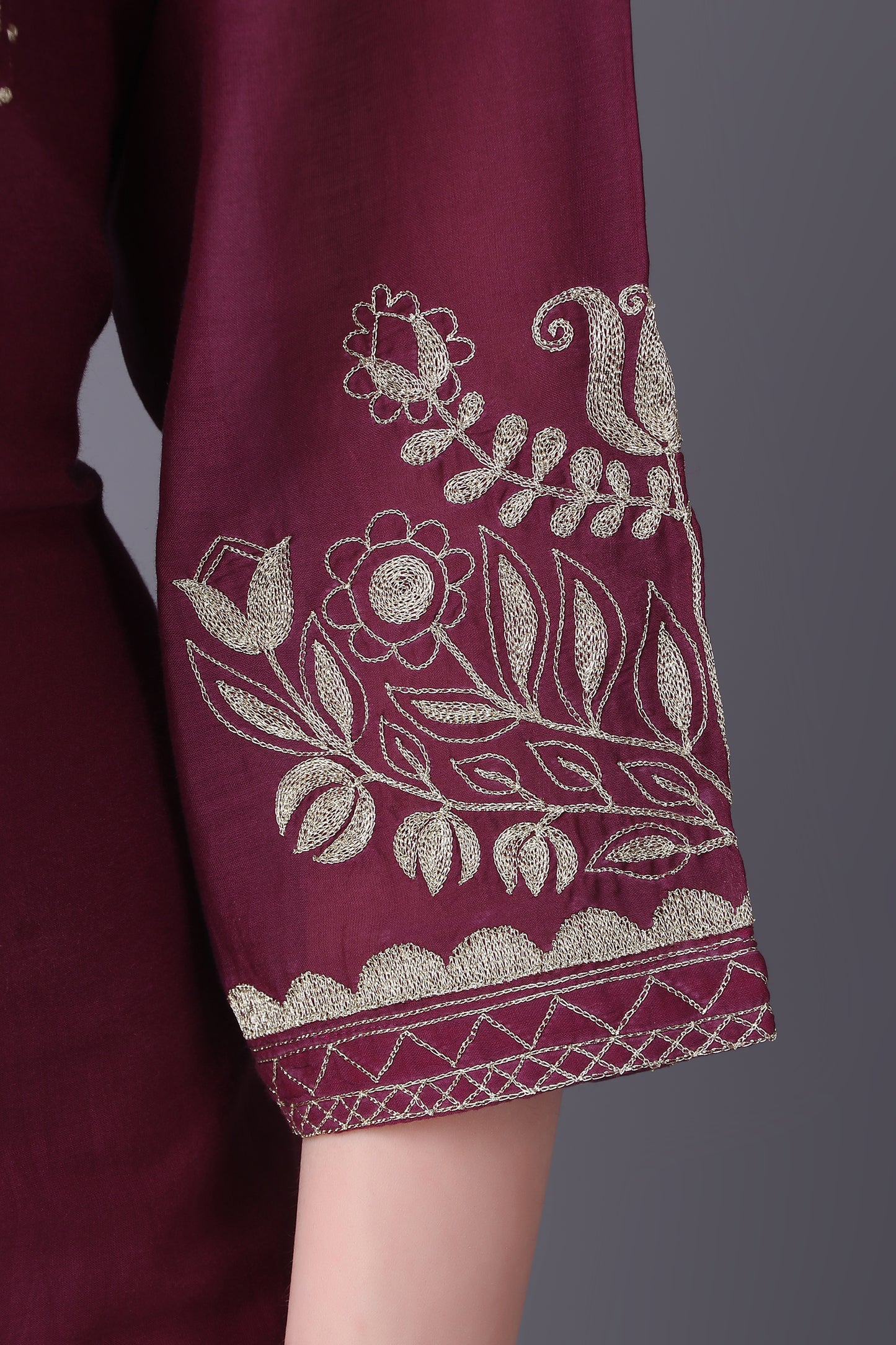 ABHJEET KHANNA | SHOP TROUSSEAU KURTA SETS ONLINE INDIA | DESIGNER WEAR KURTA SET | GOLD FESTIVE WEAR