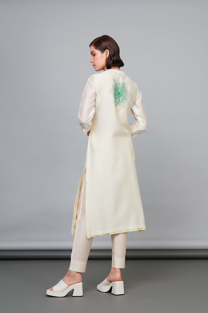 1361 Ivory Threadwork Tunic with Bottoms