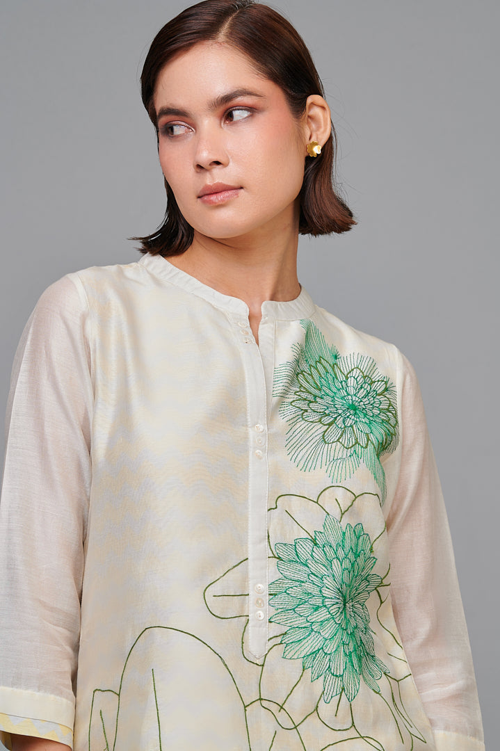 1361 Ivory Threadwork Tunic with Bottoms