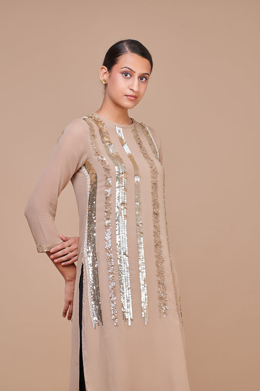 ABHJEET KHANNA | SHOP KURTA SET ONLINE INDIA |  ELEGANT CASUALS | DESIGNER WEAR ONLINE INDIA