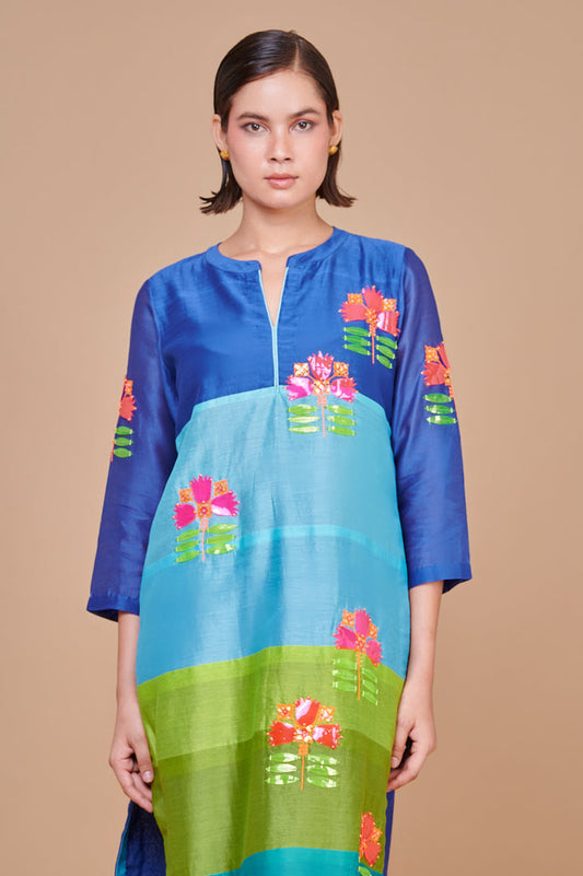 1346 Stripe Hand Emb Kurta with Bottoms